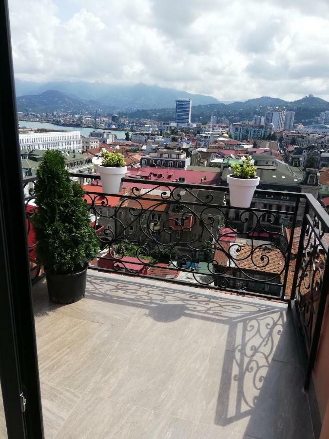 Daros Apartment Batumi Exterior photo